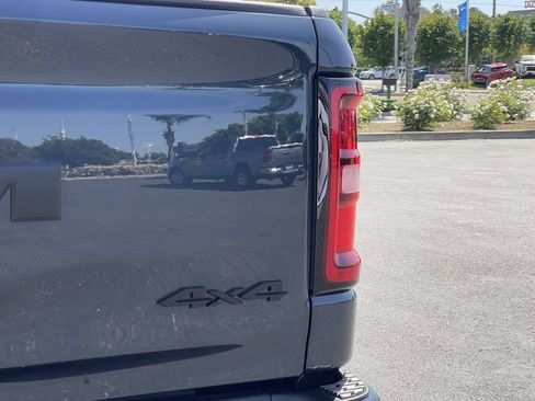 New 2026 RAM 1500 Big Horn AWD/4WD image 9