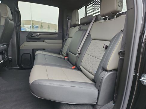 Used 2026 Chevrolet Silverado 2500 ZR2 w/ LPO, Dark Essentials Package image 27