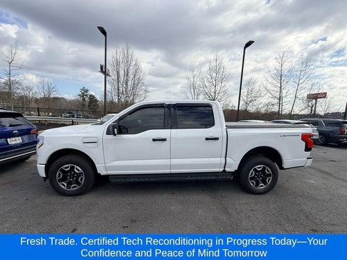 Used 2023 Ford F150 Lightning XLT w/ Tow Technology Package image 2