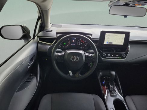 Used 2023 Toyota Corolla LE image 12