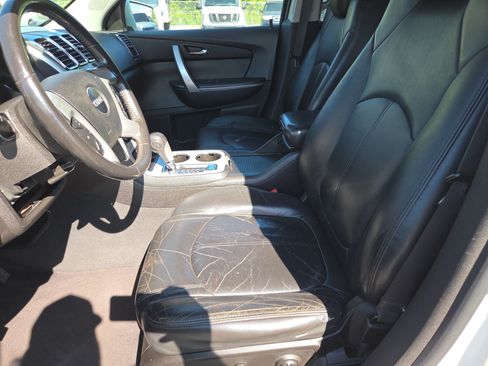 Used 2010 GMC Acadia SLT AWD/4WD image 10