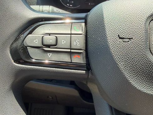 Used 2025 RAM ProMaster 2500 w/ U-Haul Equipment Group image 19