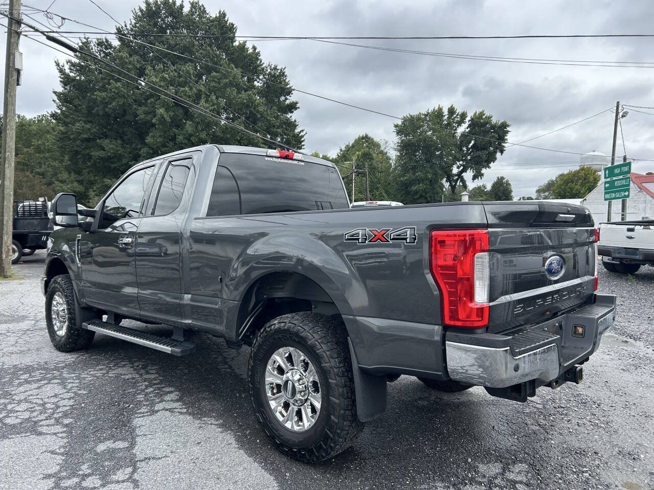 Used 2018 Ford F250 XLT w/ XLT Premium Package AWD/4WD image 8
