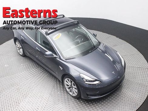 Used 2018 Tesla Model 3 Long Range AWD/4WD image 3