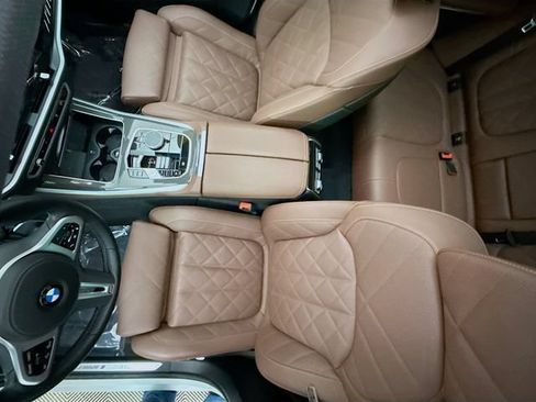 Used 2026 BMW X5 M60i AWD/4WD image 23