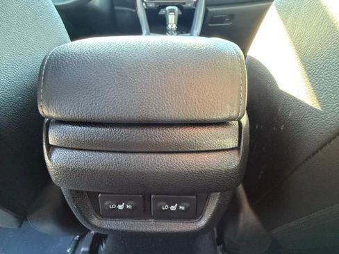 Used 2019 Honda Civic Touring image 16