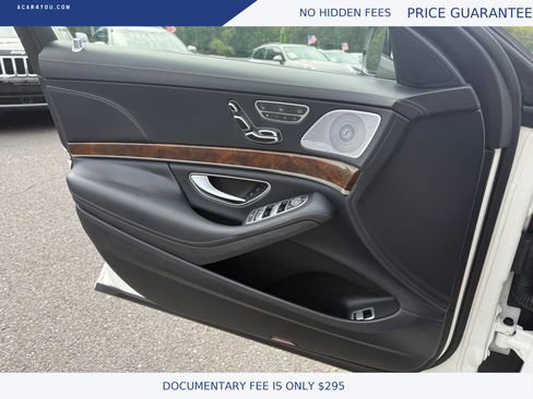 Used 2016 Mercedes-Benz S 550 4MATIC Sedan image 21