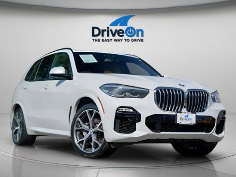 Used 2021 BMW X5 xDrive40i w/ M Sport Package image 14