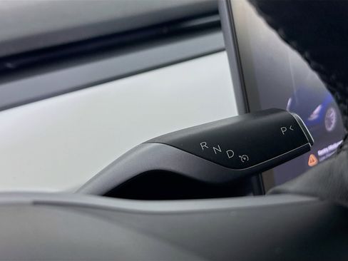 Used 2021 Tesla Model 3 Long Range image 24