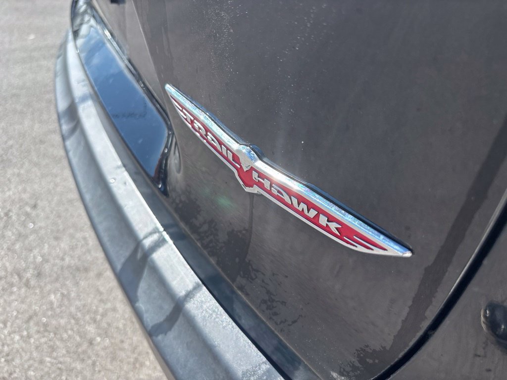 Used 2019 Jeep Cherokee Trailhawk w/ Comfort/Convenience Group AWD/4WD image 10