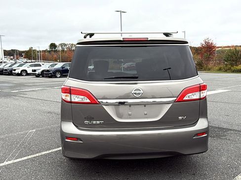 Used 2015 Nissan Quest SV image 8