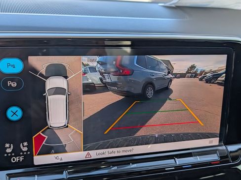 New 2026 Volkswagen Atlas SEL Premium R-Line image 14