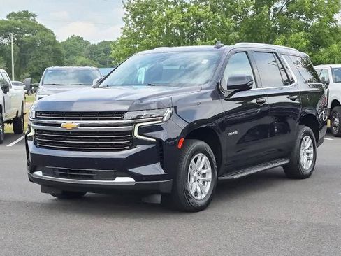 Used 2022 Chevrolet Tahoe LT w/ Luxury Package AWD/4WD image 1