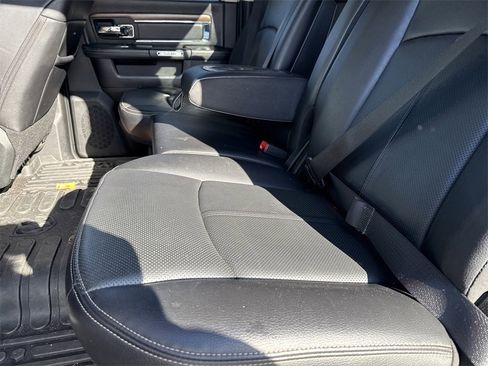 Used 2018 RAM 2500 Laramie w/ Snow Chief Group image 7