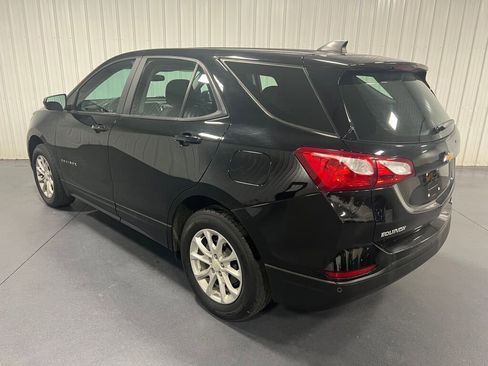 Used 2021 Chevrolet Equinox LS image 15