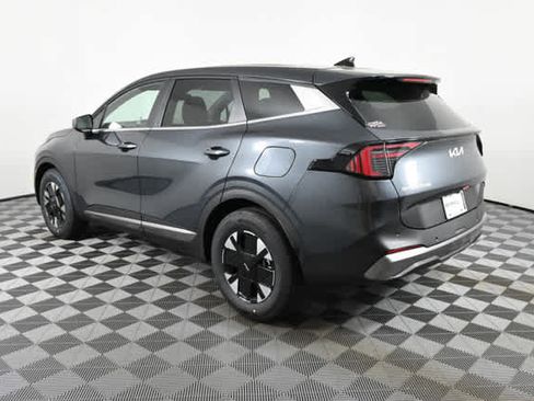 New 2026 Kia Sportage LX FWD image 5