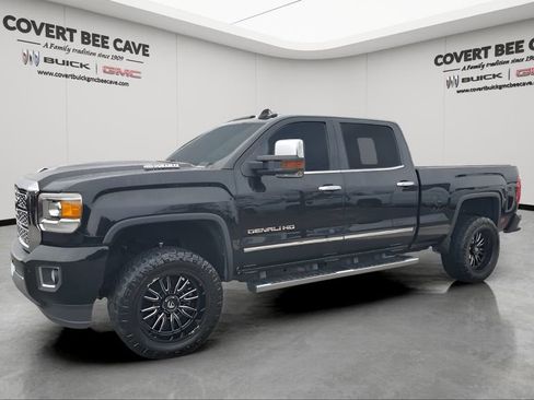 Used 2019 GMC Sierra 2500 Denali w/ Duramax Plus Package image 4