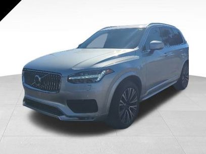 Used 2021 Volvo XC90 T6 Momentum w/ Climate Package