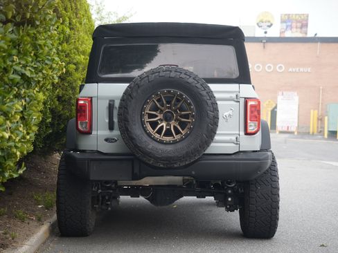 Used 2021 Ford Bronco Black Diamond AWD/4WD image 6