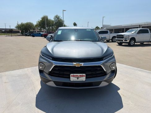 New 2026 Chevrolet Blazer LT w/ LPO, Floor Liner Package FWD image 2