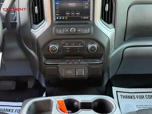 Used 2020 Chevrolet Silverado 1500 Custom w/ Custom Value Package image 21