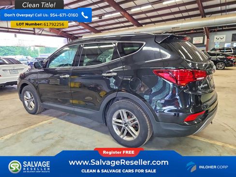 Used 2018 Hyundai Santa Fe Sport w/ 2.4L Tech Package 04 AWD/4WD image 3