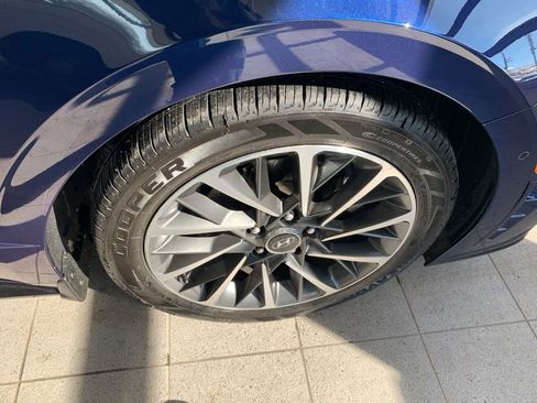 Used 2021 Hyundai Sonata Limited w/ Winter Weather Package image 23