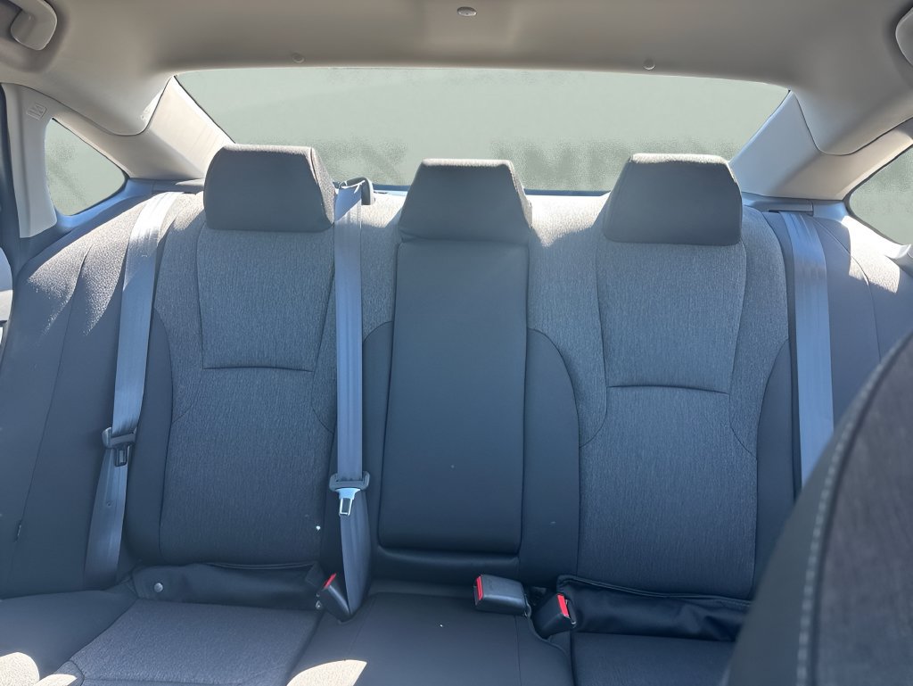 Used 2025 Honda Accord LX image 11