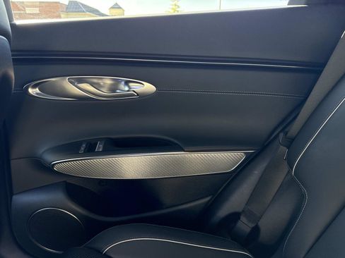 Used 2024 Genesis GV70 3.5T Sport image 15