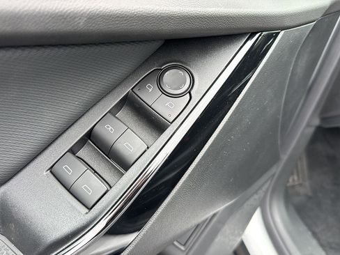 New 2026 Chevrolet Equinox LT w/ Convenience Package II image 28