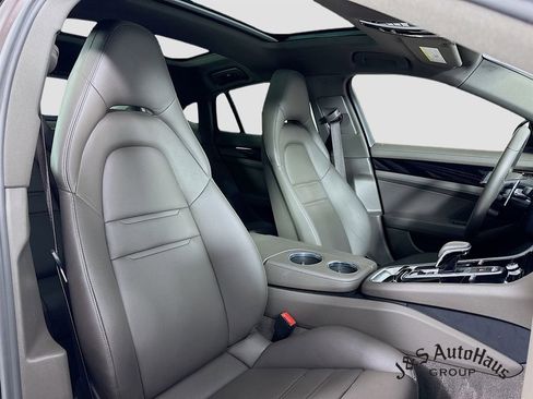 Used 2021 Porsche Panamera 4S image 35