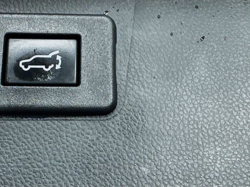 Used 2022 Subaru Outback Wilderness image 30