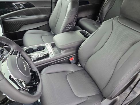 New 2026 Kia Carnival SX Prestige image 20