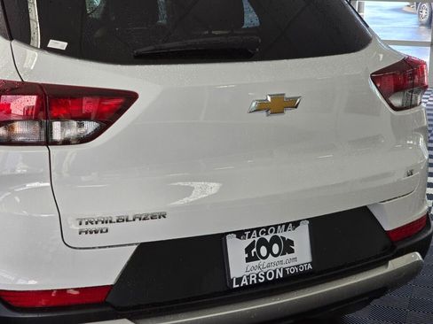 Used 2023 Chevrolet TrailBlazer LT w/ Convenience Package image 13