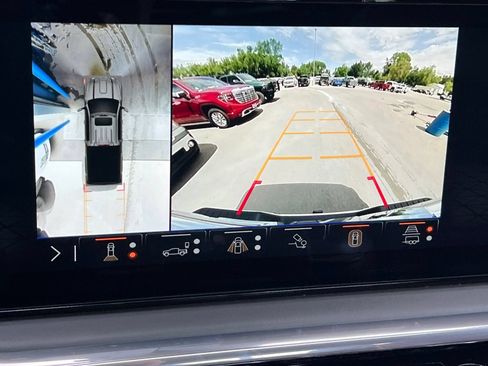 Used 2025 GMC Sierra 2500 Denali Ultimate AWD/4WD image 16