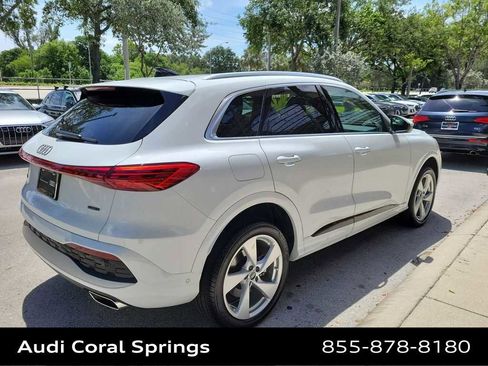 Certified 2025 Audi Q5 Premium Plus w/ Premium Plus AWD/4WD image 8