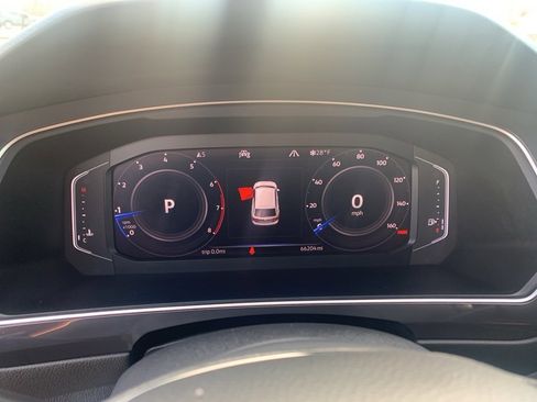 Used 2020 Volkswagen Tiguan SEL Premium R-Line w/ 3rd Row Seat Package image 18