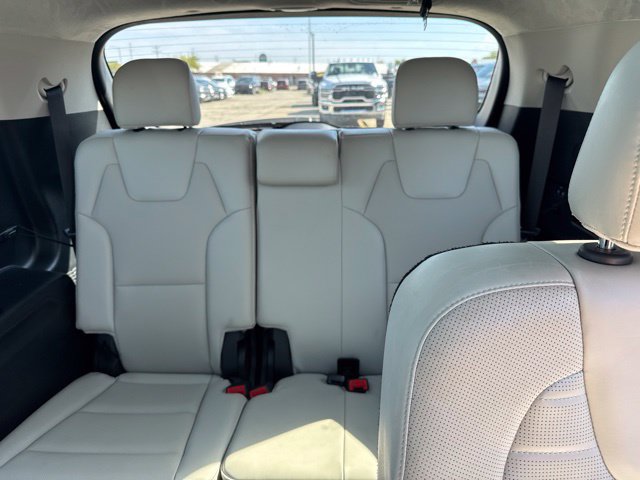 Used 2022 Kia Telluride SX w/ SX Prestige Package AWD/4WD image 8