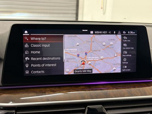 Used 2020 BMW 530i xDrive w/ Premium Package AWD/4WD image 18
