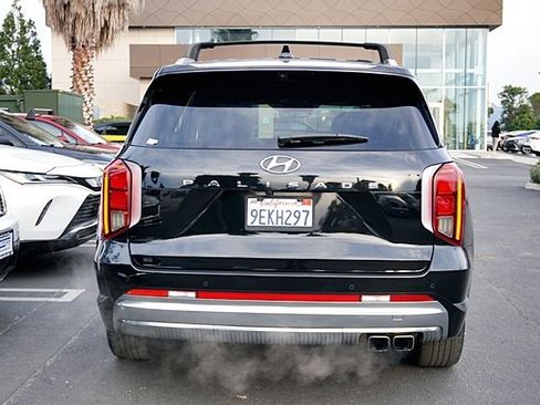 Certified 2023 Hyundai Palisade Calligraphy image 9
