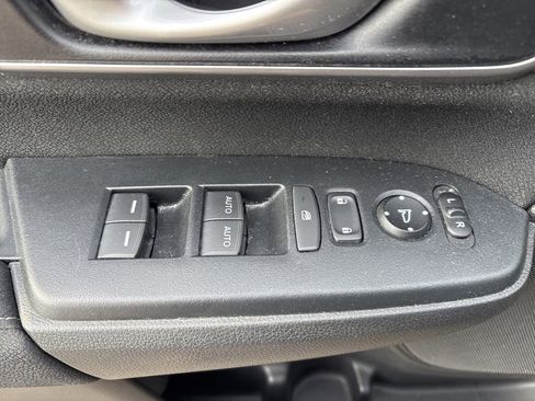 Used 2018 Honda CR-V EX image 17
