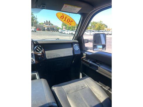 Used 2016 Ford F450 Platinum w/ FX4 Off Road Package AWD/4WD image 10