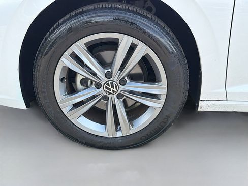 Used 2023 Volkswagen Jetta SE FWD image 40