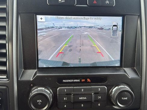 Used 2018 Ford F150 XLT w/ Equipment Group 302A Luxury image 7