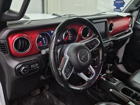 Used 2021 Jeep Wrangler Unlimited Rubicon w/ Uconnect 4C Nav & Sound Group AWD/4WD image 11