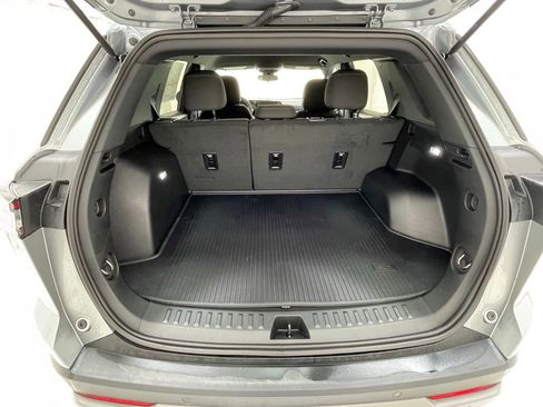 New 2026 Chevrolet Equinox LT image 6