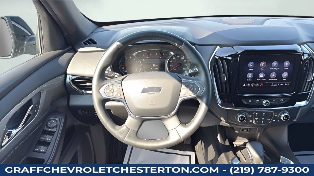 Used 2023 Chevrolet Traverse LT w/ Rear Camera Mirror Package AWD/4WD image 19