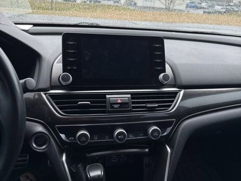 Used 2021 Honda Accord Sport Special Edition image 10