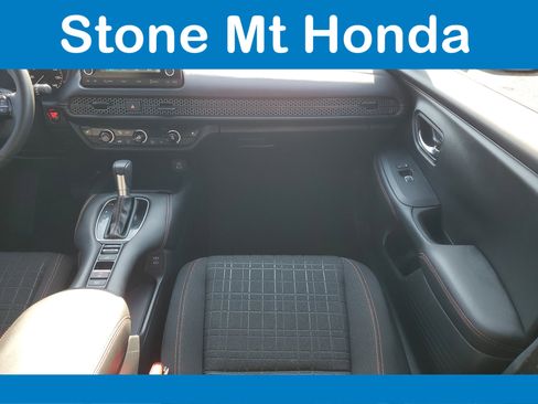 Used 2024 Honda HR-V Sport image 17