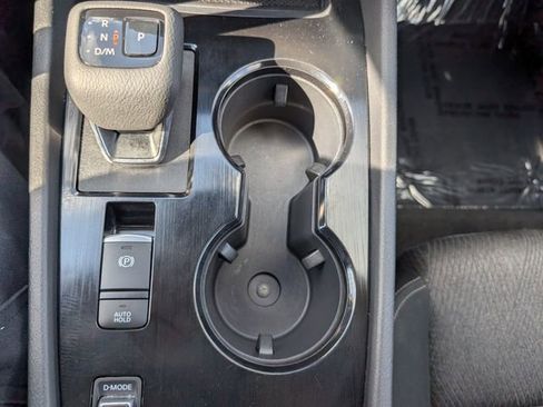 Used 2024 Nissan Rogue SV FWD image 20